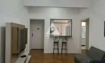 Imagem 3: Dois quartos reformados - quadra da praia Copacabana