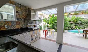 Imagem 4: Maravilhosa Casa à venda em Camboinhas, 4 quartos, sendo 1 suíte Master e 2 estilo Canaden