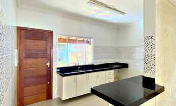 Imagem 6: Casa Maravilhosa 3 Qts Suite 2 Banheiro 4 Vagas Garagem Quintal Enorme no Jardim Ipê - Lag