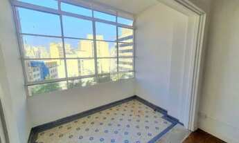 Imagem: Espaçoso apartamento de 2 dormitórios