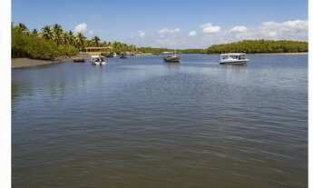 Imagem 2: Casa para venda tem 320 metros quadrados com 5 quartos em Centro - Ituberá - BA
