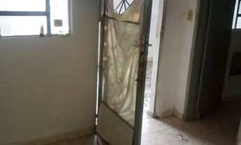 Imagem 3: Casa de vila prox ao centro de Itaboraí