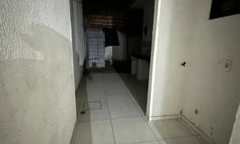 Imagem 2: Casa para Locação em Maceió, Cidade Universitária, 3 dormitórios, 1 suíte, 2 banheiros, 2