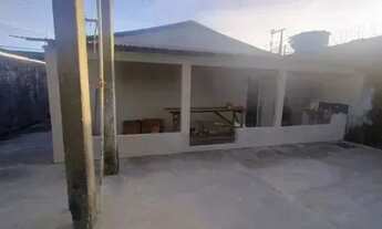 Imagem 3: ALUGO CASA no Conjunto Osvaldo Frota/ ótima localização / paralela a principal/ R$1.600