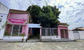 Imagem: Casa com 4 quartos em Itapetinga BAHIA