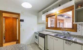 Imagem 7: Casa residencial para aluguel no bairro Cristal com 174 m² e 3 quartos