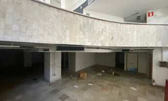 Imagem 2: Loja com 882m² e 6 vagas de garagem na Avenida Afonso Pena no bairro Cruzeiro em Belo Hori