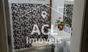 Imagem 4: Casa reformada em condomínio exclusivo  Camburi