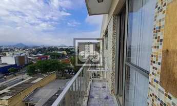 Imagem 7: Apartamento amplo - Taquara - 80m² - Ótima localização - 2 quartos - sala - 2 varandas - G