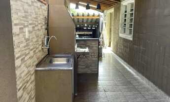 Imagem 2: Imóvel para aluguel tem 100 metros quadrados com 3 quartos