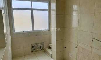 Imagem 7: Apartamento com 2 dormitórios no bairro Cristal