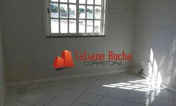 Imagem 2: Alugo excelente casa no Condomínio Vale Dourado