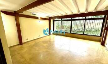 Imagem: Sobrado com 3 dormitórios, 2 vagas, 165m2