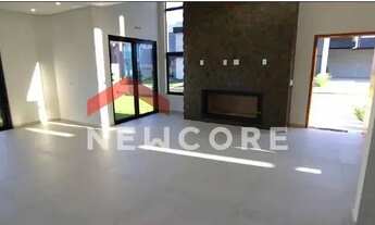 Imagem: Casa de condomínio em Avenida Red Park