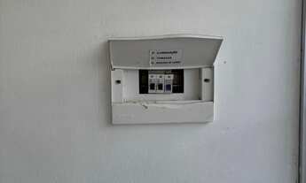 Imagem 3: Casa murada com dois quartos