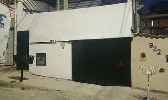 Imagem: Kitnet água e luz incluídos