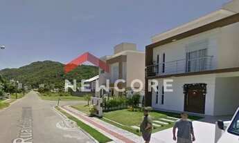Imagem 2: Casa em Rua Leonel Pereira - Cachoeira do Bom Jesus - Florianópolis/SC