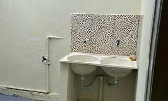 Imagem 6: Alugo casa 2 quartos sem garagem Coophamil