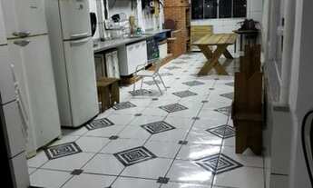 Imagem: Sobrado para venda possui 250 metros quadrados