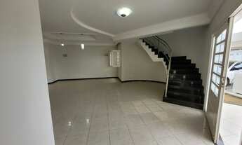 Imagem 5: Sobrado a venda no Loteamento Eduardo _5 dormitórios, sendo 3 suítes