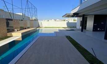 Imagem 2: Lindo sobrado 04 suítes no condomínio Golf!