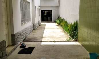 Imagem 3: Casa para aluguel possui 300 metros quadrados com 3 quartos em Água Branca - São Paulo - S