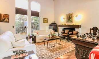 Imagem 2: Casa Ampla com 684m2 de Terreno