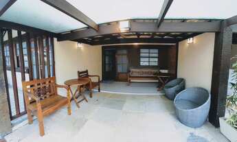 Imagem 4: Casa de condomínio para aluguel de temporada com 150 metros quadrados com 4 quartos