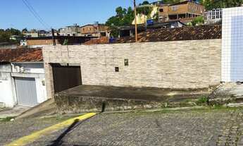 Imagem: Vendo excelente casa com 3 quartos no Bairro