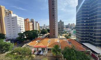 Imagem 3: Apartamento para aluguel possui 95 metros quadrados com 3 quartos em Cambuí - Campinas - S