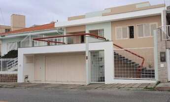 Imagem: Capoeiras casa ideal para empresas ou duas