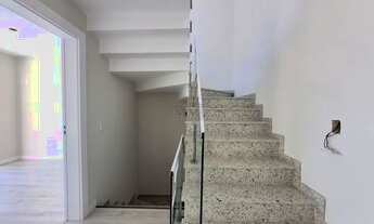 Imagem 7: Sobrado em Condomínio com 3 dormitórios à venda com 125m² por R$ 750.000,00 no bairro Bair