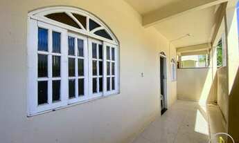 Imagem 4: Sobrado para venda possui 200 metros quadrados com 6 quartos em Praia do Morro - Guarapari