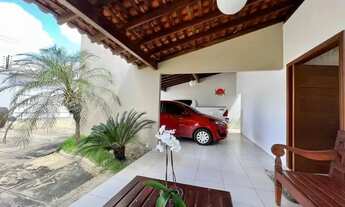 Imagem 2: Casa para venda possui 293 metros quadrados com 3 quartos em Morros - Teresina - Piauí