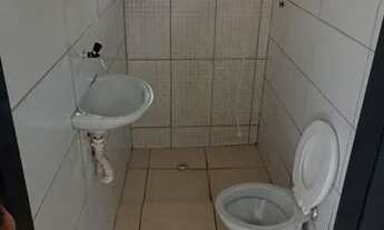 Imagem 3: Edícula com entrada individual. Excelente localização vila industrial