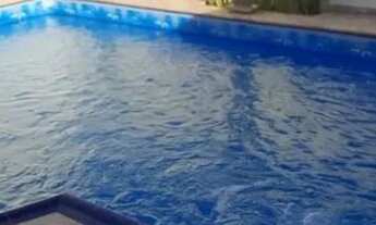 Imagem: Casa com piscina