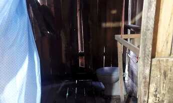 Imagem 5: Casa de madeira Casa com 1 dormitório