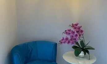 Imagem 2: Alugo apartamento 2 quartos com suíte e sacada