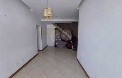 Imagem 3: Cobertura de 3 quartos na Haddock Lobo. Aceita financiamento