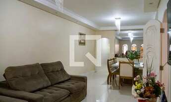 Imagem 3: Casa para Aluguel - Jardim, 3 Quartos, 300 m2