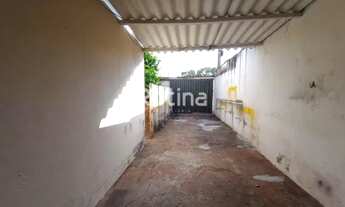 Imagem: Casa para aluguel, 3 quartos, 1 vaga, Luizote