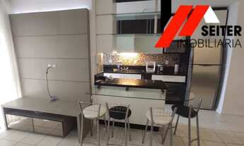 Imagem 2: Apartamento de 2 Quartos Mobiliado com 1 Vaga de Garagem no Francavilla Itacorubi