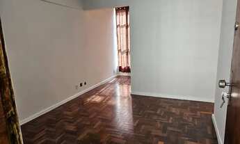 Imagem 3: Apartamento para aluguel tem 46 metros quadrados com 2 quartos em Centro - Rio de Janeiro