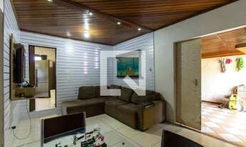 Imagem: Casa para Aluguel - Bom sucesso, 2 Quartos