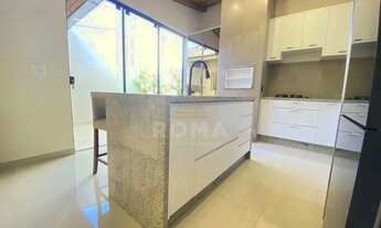 Imagem 2: Casa condomínio fechado