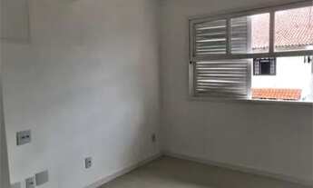 Imagem 2: Casa para venda com 142 metros quadrados com 3 quartos em Chácara São João - São Paulo - S