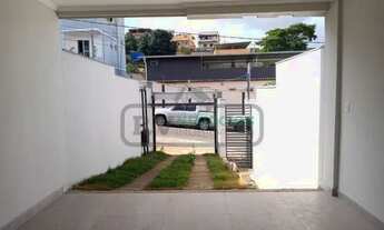 Imagem 3: )(- Alto padrão casa duplex com 3 quartos generoso quintal e três vagas em Fontesville II