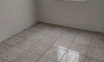 Imagem 7: Apartamento tipo casa com quintal