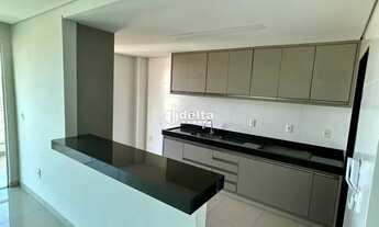 Imagem 3: Apartamento com 3 quartos sendo 2 suítes disponível para venda no bairro Carajás em Uberlâ