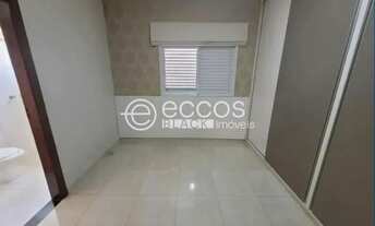 Imagem 10: Casa para aluguel, 3 quartos, 1 suíte, 2 vagas, Alto Umuarama - Uberlândia/MG